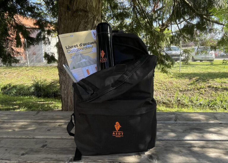 Notre nouveau kit collaborateur 🎒 12 avril 2024.